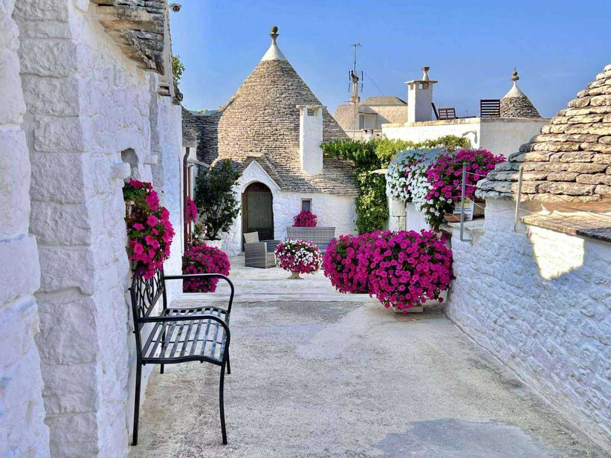 Bari olcsó repülőjegy