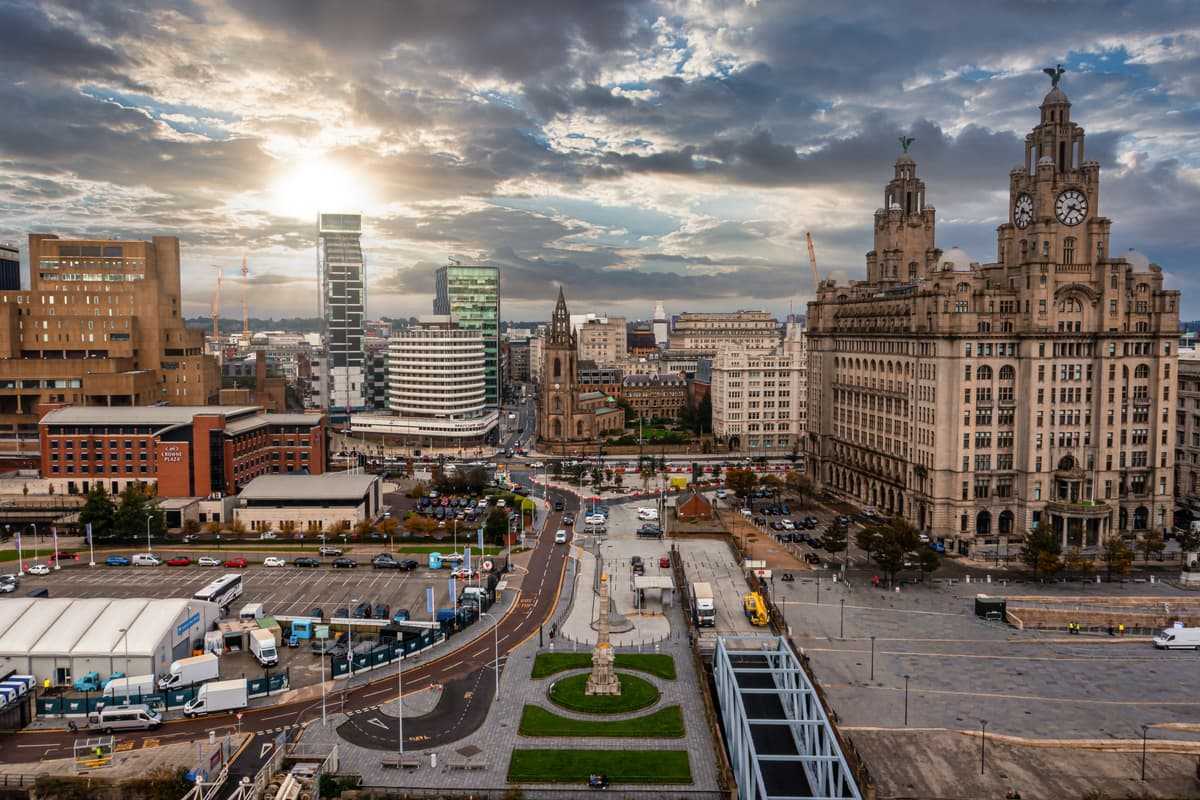 Liverpool olcsó repülőjegy