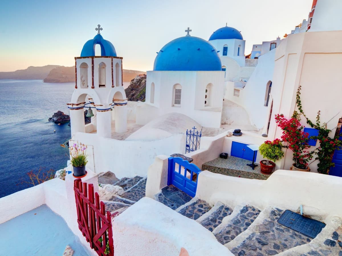 Santorini repülőjegyek olcsón oda-vissza 36.160 Ft-tól